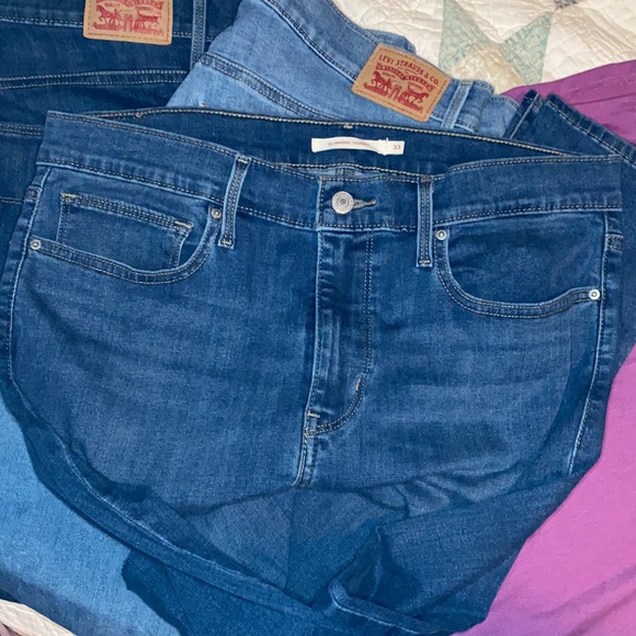 3 pairs Levi Slimming Skinny 33 - Picture 4 of 5
